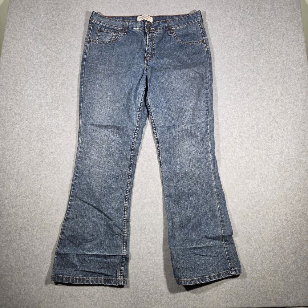 Signature by Levi Strauss Womens 12 Short Low Rise Bootcut Jeans Medium Wash